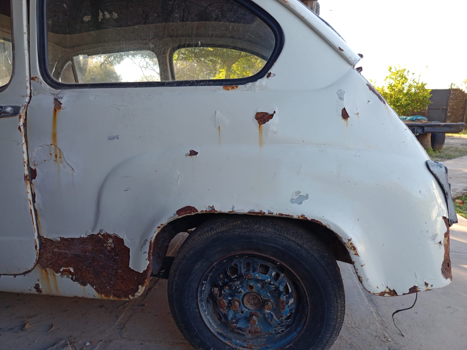 Foto del trabajo de chapisteria